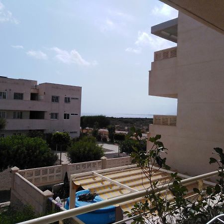 Habitaciones En Casa Compartida Retamar Almería Dış mekan fotoğraf