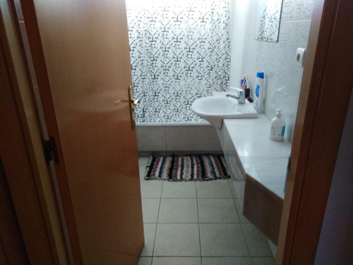 Habitaciones En Casa Compartida Retamar Almería Dış mekan fotoğraf