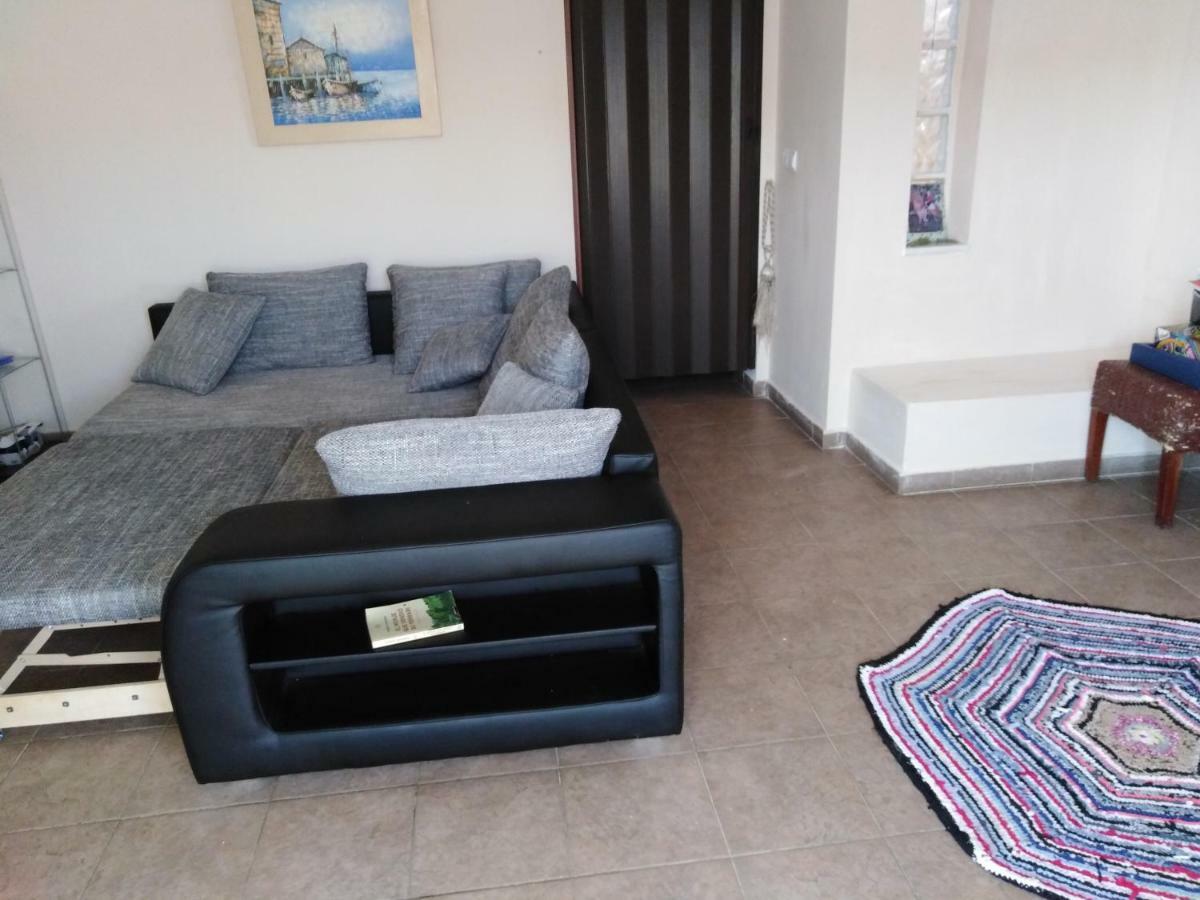 Habitaciones En Casa Compartida Retamar Almería Dış mekan fotoğraf