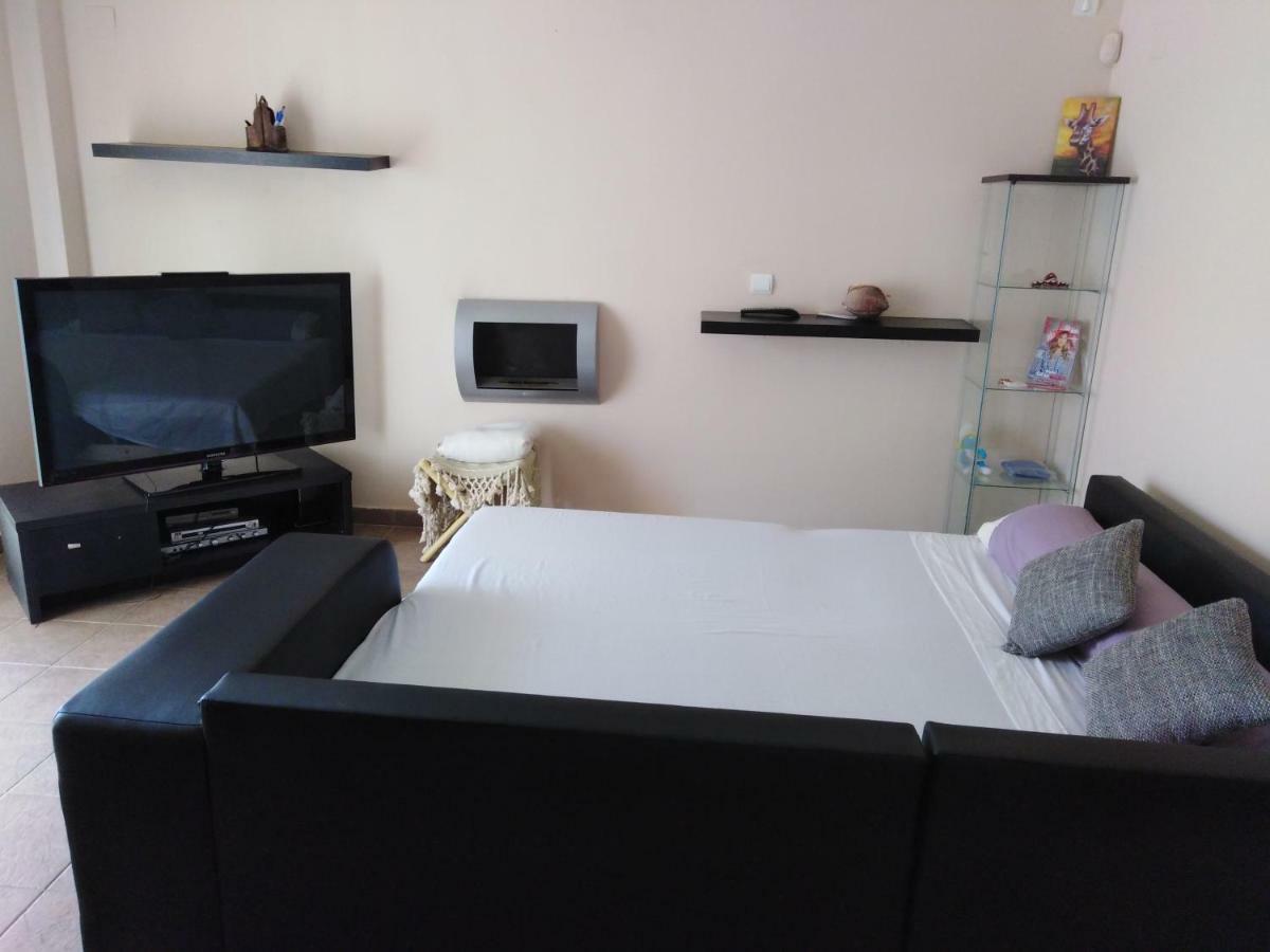 Habitaciones En Casa Compartida Retamar Almería Dış mekan fotoğraf