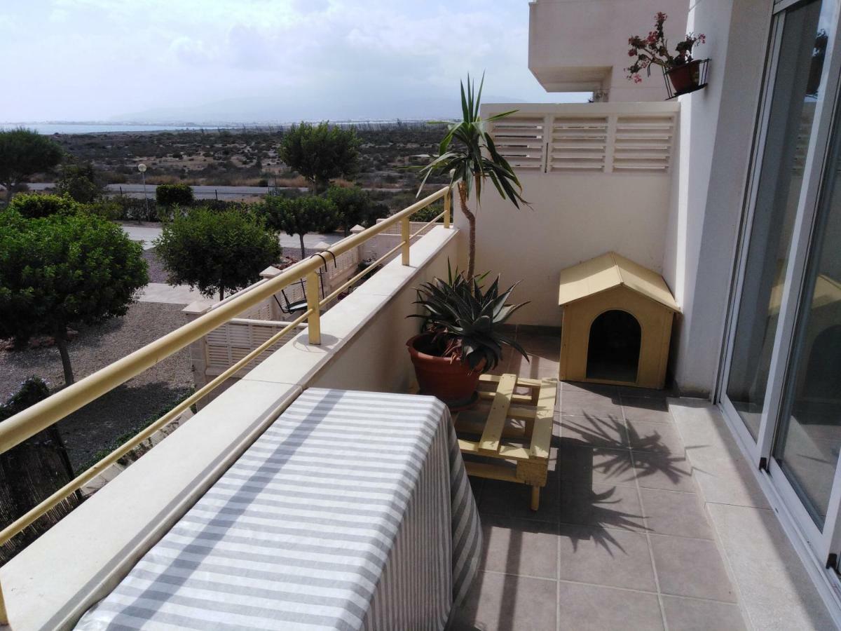 Habitaciones En Casa Compartida Retamar Almería Dış mekan fotoğraf